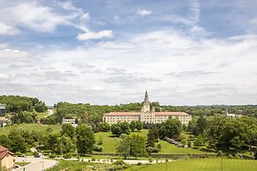Fairfield Inn & Suites by Marriott Pittsburgh North/McCandless Crossin