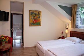 Easy Stay by Hotel La Perla