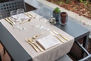 Easy Stay by Hotel La Perla