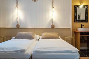 Easy Stay by Hotel La Perla