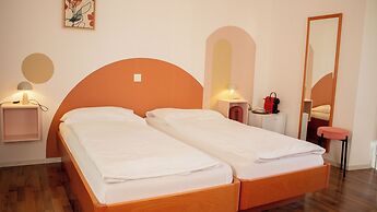 Easy Stay by Hotel La Perla