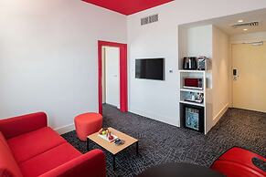 Park Inn by Radisson Dubai Motor City