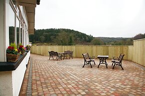 Woodenbridge Hotel