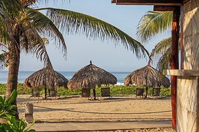 Marea Beachfront Villas