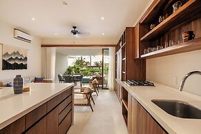 Marea Beachfront Villas