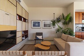 Marea Beachfront Villas