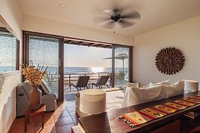Marea Beachfront Villas