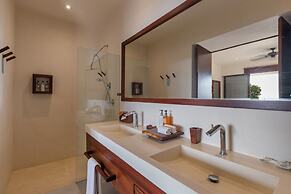 Marea Beachfront Villas