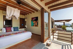 Marea Beachfront Villas