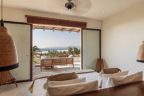 Marea Beachfront Villas