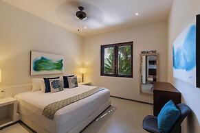 Marea Beachfront Villas