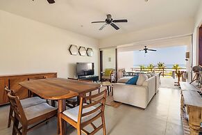 Marea Beachfront Villas