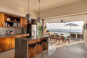 Marea Beachfront Villas