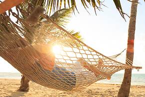 Marea Beachfront Villas