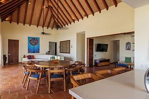 Marea Beachfront Villas