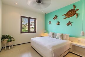 Marea Beachfront Villas