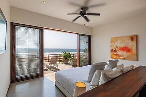 Marea Beachfront Villas