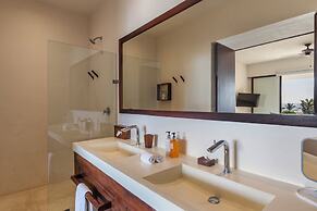 Marea Beachfront Villas