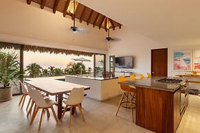 Marea Beachfront Villas