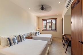 Marea Beachfront Villas