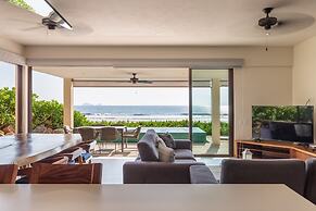Marea Beachfront Villas