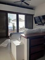 Marea Beachfront Villas