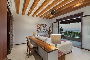 Marea Beachfront Villas