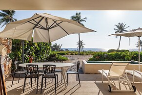 Marea Beachfront Villas