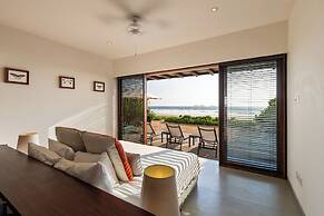 Marea Beachfront Villas