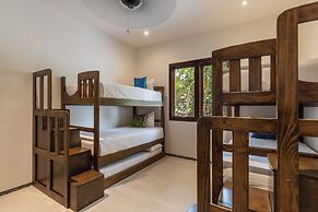 Marea Beachfront Villas