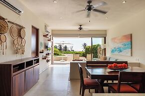 Marea Beachfront Villas