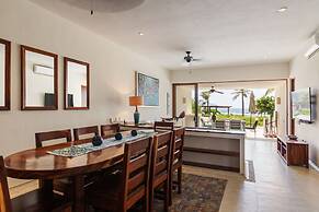 Marea Beachfront Villas