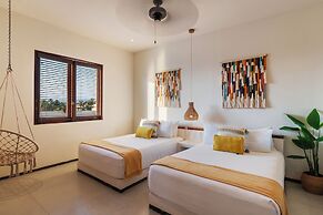 Marea Beachfront Villas