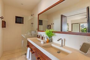 Marea Beachfront Villas