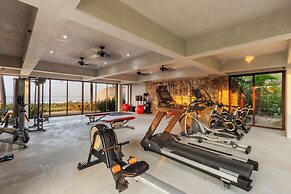 Marea Beachfront Villas