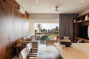 Marea Beachfront Villas