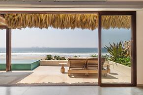 Marea Beachfront Villas