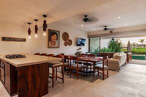 Marea Beachfront Villas