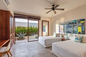 Marea Beachfront Villas