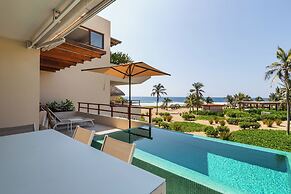 Marea Beachfront Villas
