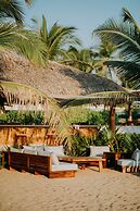 Marea Beachfront Villas