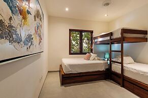 Marea Beachfront Villas