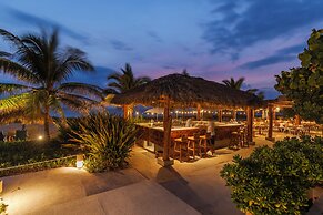 Marea Beachfront Villas