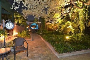 Far View - A Bed & Breakfast Estate