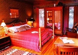 Far View - A Bed & Breakfast Estate