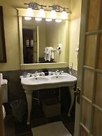 Far View - A Bed & Breakfast Estate