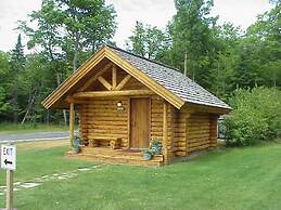 Drummond Island Resort