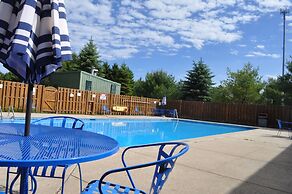 Drummond Island Resort