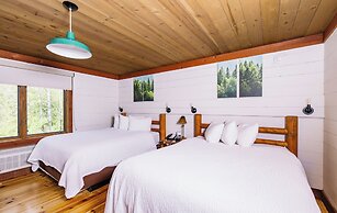 Drummond Island Resort