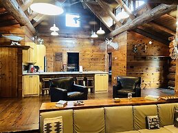 Drummond Island Resort